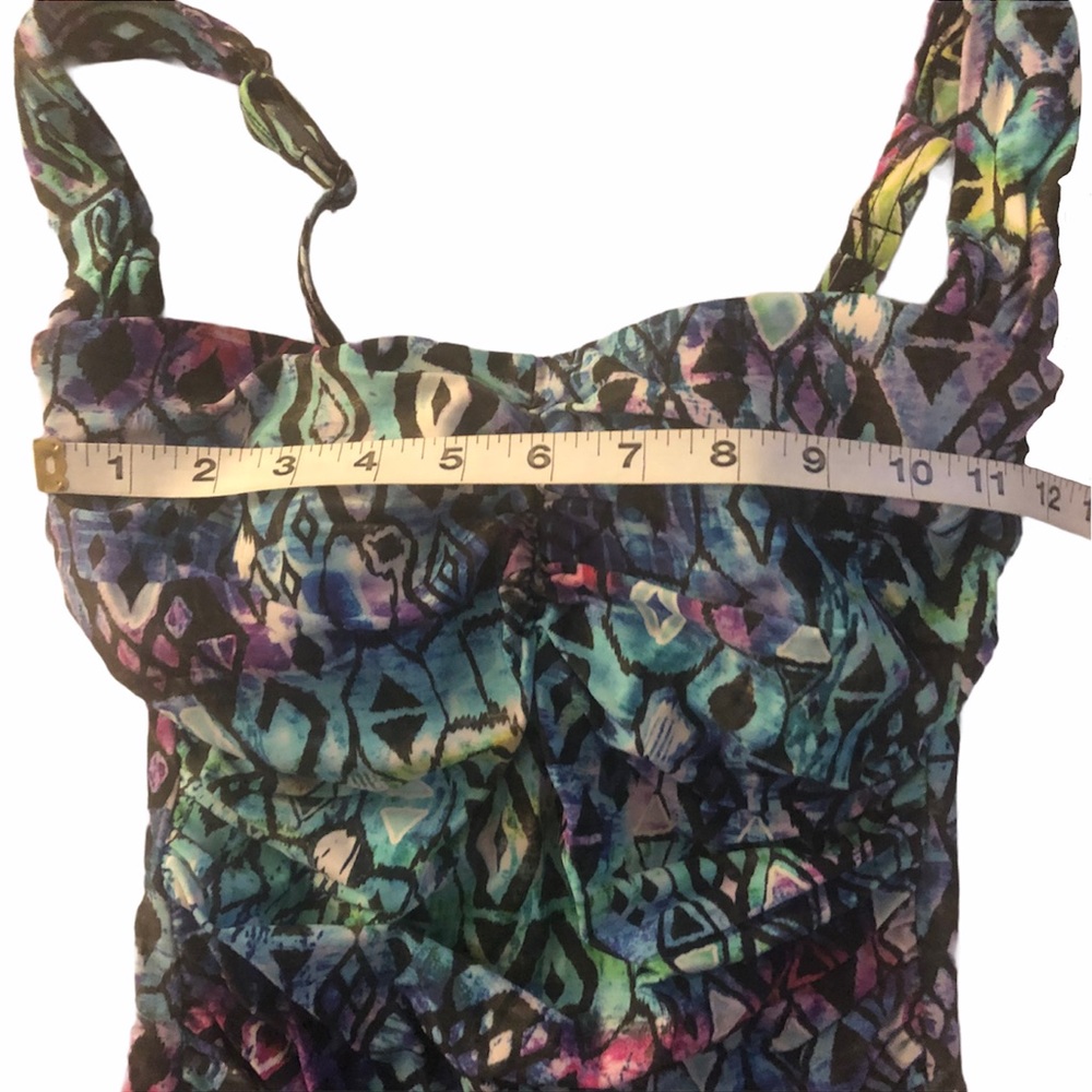 COLORFUL TRIBAL PROFILE TANKINI TOP - Picture 4 of 11
